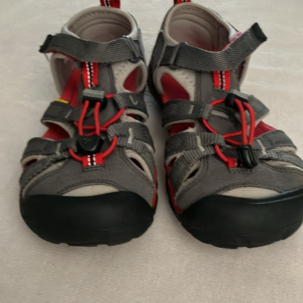 Keen Kid’s Seacamp II CNX Water Sandals Size 3 Gray Red - Picture 8 of 11